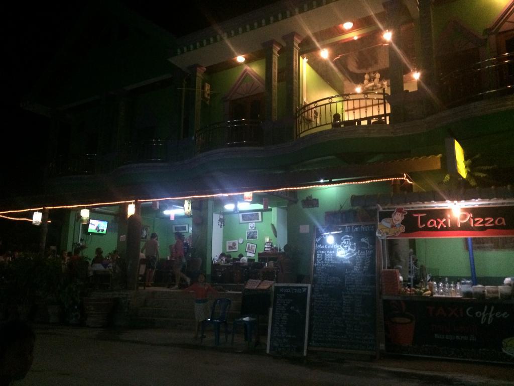 Phonemany Guesthouse Muang Pakbèng Extérieur photo
