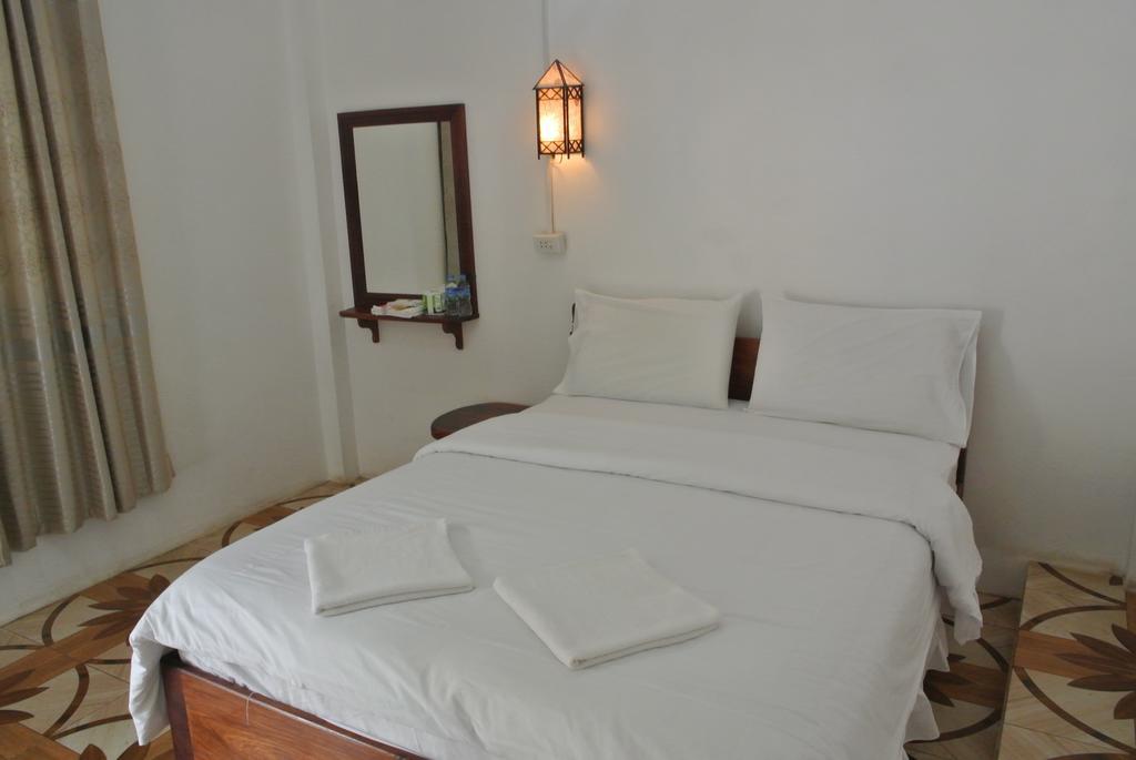 Phonemany Guesthouse Muang Pakbèng Extérieur photo