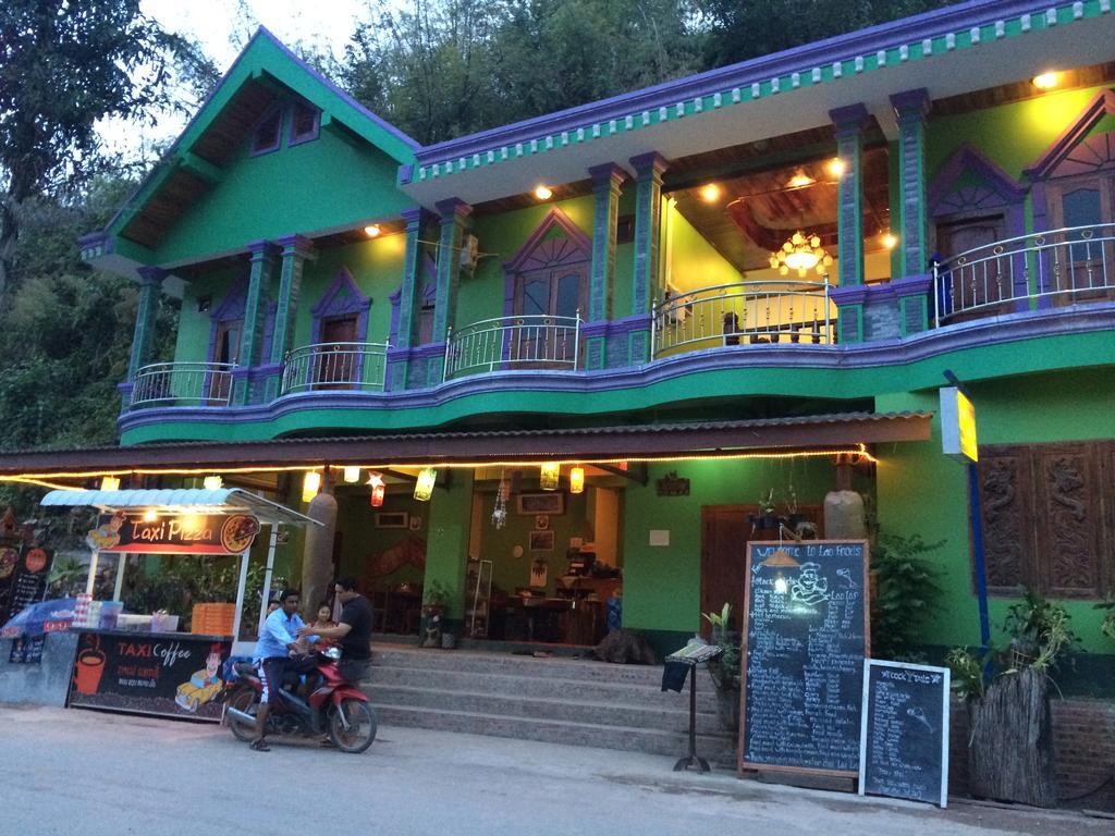 Phonemany Guesthouse Muang Pakbèng Extérieur photo